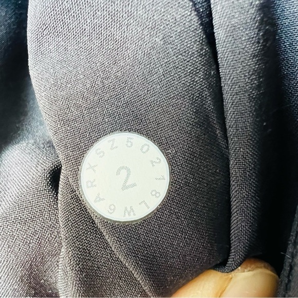 Lululemon Keep it classic crop pants in black Size 2, G74 - Picture 10 of 11